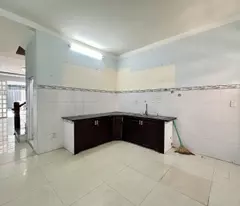 Ngay UBND phường 4 - Hẻm thông xe hơi đỗ cửa - (4.3 x 14)m - BTCT 2 Tầng