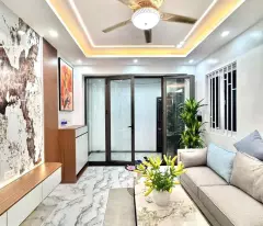 🏡 Chỉ 5.7 tỷ cho căn nhà 38m² ở Định Công Thượng! 🏡