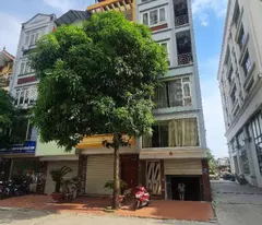 HIẾM NHẤT KV - CHƯA ĐẾN 4 TỶ NHẬN NGAY NHÀ CHÂN CẦU KĐT XA LA MẶT TIỀN 4.6 MÉT 3T SỔ CHÍNH CHỦ