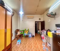 BÁN NHÀ QUẬN 10 MỚI TINH - 38M2 - 2 TẦNG - HẺM XE HƠI, NGAY CHỢ HOA HỒ THỊ KỶ - GẦN MẶT TIỀN -