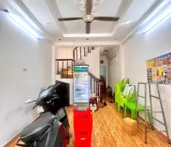 BÁN NHÀ QUẬN 10 MỚI TINH - 38M2 - 2 TẦNG - HẺM XE HƠI, NGAY CHỢ HOA HỒ THỊ KỶ - GẦN MẶT TIỀN -