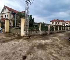 Chính chủ gủi bán lô góc 3 mặt thoáng siêu đẹp oto chyaj vòng quanh giá đầu tư