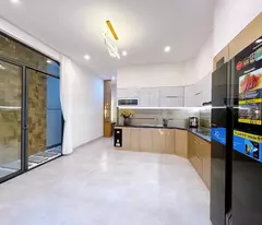 NHÀ MỚI, THIẾT KẾ HIỆN ĐẠI SANG TRỌNG XỊN XÒ,GIÁ CẢ CỰC KÌ TỐT .
