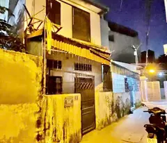 Bán đât Hoàng Tăng Bí 34m mt 4.2 tặng nhà 2 tầng ô tô đỗ cửa giá 4.3 tỷ