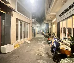 HẺM 3 GÁC TRUNG TÂM QUẬN 10 - 2 LẦU CÁCH MẶT TIỀN CHỈ 39M - Ở NGÔ GIA TỰ P2