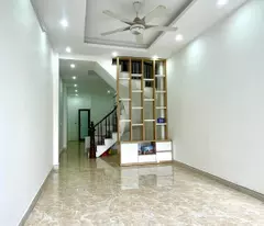 Bán nhà đẹp Quận Bắc từ Liêm   40m2 hơn 4 tỷ.