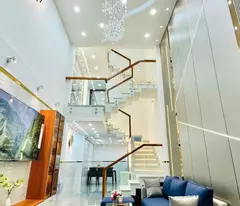 Chính chủ cho thuê nhà mới đường số 51 4 phòng ngủ 17tr