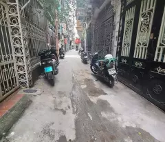 Nhà Ngõ 79 CẦU GIẤY - NHÀ ĐẸP Ở NGAY - TẶNG FULL NỘI THẤT