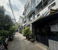 Sở hữu ngay nhà Phạm Văn Hai, Tân Bình, DT 4x15 giá thấp kịch sàn.