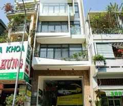 *Quận 10, Nhà Mặt Tiền Gần An Đông Giáp Quận 5, 6Tầng Thang Máy (4.3X17.5m)