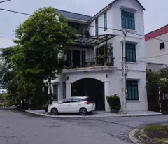 Bán nhà Ngọc Thuỵ quận Long Biên 32m2 x 5T nhà mới ở luôn ô tô đỗ cổng,giá chỉ 5.7 tỷ