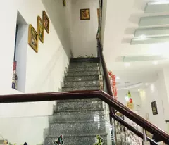 QUẬN 8, DƯƠNG BÁ TRẠC - NHÀ MỚI Ở NGAY - 3 TẦNG 3PN XE HƠI NGỦ TRONG NHÀ - 3.8x20M SỔ A4