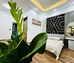 BÁN NHÀ TRẦN QUỐC HOÀN, 1 NHÀ RA Ô TÔ, HÀNG XÓM TOÀN GIẢNG VIÊN ĐH. 7,2 TỶ
