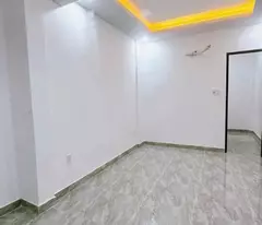 SÁT MẶT TIỀN HẺM XE HƠI 🚗
NGANG 3.1 NỞ HẬU 4 M DÀI 13 M
2,5 T Q4 CHỈ 95 TRIỆU M