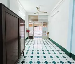 Hẻm xe hơi cách mặt tiền 15 m
Hoàng diệu Q4 
Ngang 3x 7 m