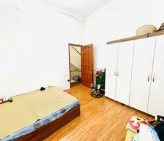 BÁN NHÀ TRUNG TÂM CẦU GIẤY - GẦN Ô TÔ - TẶNG 100% NỘI THẤT