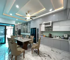BÁN NHÀ TRẦN QUỐC VƯỢNG, 5 TẦNG, 64M2, MT 5,1, NGÕ Ô TÔ THÔNG. 8,5 TỶ