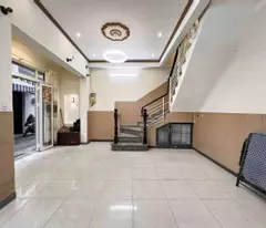 BÁN NHÀ BÌNH THẠNH - XE HƠI NGỦ TRONG NHÀ - 4 TẦNG BTCT - GẦN 40M2 - KHÔNG LỘ GIỚI QH - CHỈ 6.35 TỶ