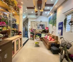 N27 - Nhà bán Hẻm Xe Hơi  - Hai Bà Trưng Tân Đinh  40m2 - 3 tầng ( 5 x 8 ) 5PN Giá 8.1 Tỷ