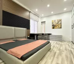Bán nhà phố TÔN THẤT TÙNG - Lô góc, ô tô, ngõ thông, Kinh doanh, DTSD 40m2 x 5T nhỉnh 7 tỷ
