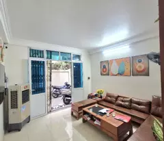 NHÀ TRƯƠNG ĐỊNH 40m X 4 TẦNG -MT 4M - Ô TÔ ĐỖ CỬA -NGÕ THÔNG-LÔ GÓC- DÂN XÂY CHẮC CHẮN  CHỈ 7.x t.ỷ