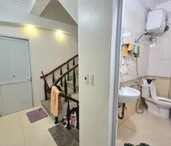 NHÀ TRƯƠNG ĐỊNH 40m X 4 TẦNG -MT 4M - Ô TÔ ĐỖ CỬA -NGÕ THÔNG-LÔ GÓC- DÂN XÂY CHẮC CHẮN  CHỈ 7.x t.ỷ