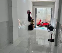 NHÀ PHƯỜNG 2 - QUẬN 10 - XE HƠI ĐỖ CỔNG  - HẺM THÔNG - VỪA Ở VỪA KINH DOANH CHỈ 4.6 TỶ