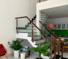Cần bán gấp nhà GÁC LỮNG thuộc phường Long Tâm TPBR , cách bệnh viện Bà Rịa 800m