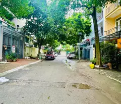 Bán nhà Văn Quám - Hà Đông. Lô Góc, Ô tô vào nhà, Kinh doanh đỉnh. Dt 50m*5 tầng, Mt 5m. Giá 9 tỷ