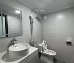 BÁN NHÀ CẦU GIẤY 46M CÁCH 1 NHÀ RA Ô TÔ TRÁNH NHAU, HÀNG XÓM GIÁO SƯ. GIÁ 4,8 TỶ