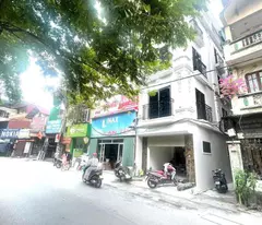 CỰC PHẨM-VĂN QUÁN -HÀ ĐÔNG-DT: 45m2-5TẦNG-MT: 8m- OTO NGỦ TRONG NHÀ-KINH DOANH-TẶNG FFUN NỘI THẤT