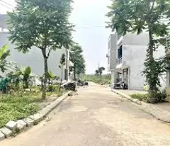 Bán đất Thượng Thanh,Q.Long Biên DT 31m2 x Mt 4m đường vào nhà 2m giá chỉ 3.25 tỷ