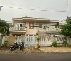 Biệt thự Nguyễn Hữu Dật DT 7x24m vuông vức, 2 tấm đúc