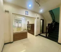 Biệt thự Nguyễn Hữu Dật DT 7x24m vuông vức, 2 tấm đúc