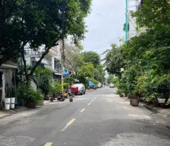 Cần bán lô đất đẹp hẻm 10m Thạch Lam DT 10x17m