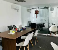 CHÍNH CHỦ CHO THUÊ NGUYÊN CĂN 5 TẦNG TẠI 2 GÓC MẶT TIỀN ĐƯỜNG HOA SỨ - CÙ LAO TẠI PHÚ NHUẬN, TP