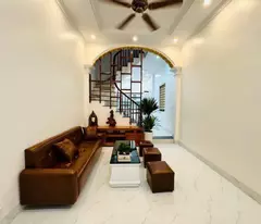 NGUYỄN KHANG - CẦU GIẤY PHÂN LÔ NGÕ THÔNG Ô TÔ QUA NHÀ 40M2 10.5 TỶ