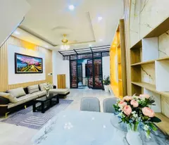 Bán nhà MT gần Nguyễn Duy Trinh, Bình Trưng, đường 8m ,4 tầng , 120m2,ngang 4m, dòng tiền