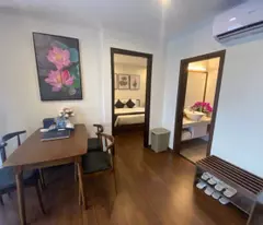( Hiếm ) Cho thuê căn hộ cao cấp 70m2, 2k1n, đầy đủ tiện nghi tại 236 Võ Chí Công, Tây Hồ