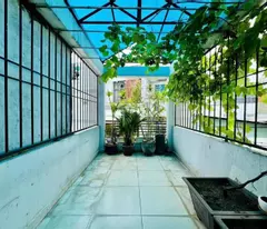 Ngay Công viên Phường 11 - Hẻm 3m, 20m ra mặt tiền - 3 Tầng BTCT