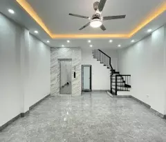 BÁN NHÀ TẠI ÂU CƠ, CÁCH MẶT ĐƯỜNG 15M, 6 TẦNG THANG MÁY, GIÁ 9.72 TỈ, Miễn TG