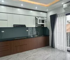 BÁN NHÀ TẠI ÂU CƠ, CÁCH MẶT ĐƯỜNG 15M, 6 TẦNG THANG MÁY, GIÁ 9.72 TỈ, Miễn TG