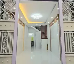 Sát mặt tiền Q4 có 30 m 
hẻm ngang 3,5m 

Nhà Ngang 3,1x 9,5 m 
Đúc, 4 tấm hơn 4 tỷ