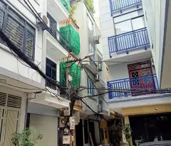Chính chủ bán nhà khu phân cho cán bộ cảnh vệ lăng đường Láng