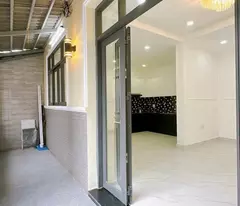 Ngang 9 x 6 đúc 4 tấm cách mặt tiền 15 m 
Q4 vĩnh Khánh giao Tôn Đản 

GIÁ TRỊ MẶT TIỀN XE HƠI