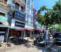 Bán nhà 4  tầng mặt phố Xã Đàn quận đống đa diện tích 30m giá đầu tư