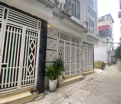 Nhà TT Chúc Sơn - Ô Tô Gần - Mới Tinh - 36m2 - Giá Tốt