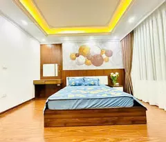 Bán nhà phố Thái Hà, Đống Đa – Phong thủy tốt, tài lộc dồi dào, 42m2 x 6T thang máy, MT 5m, 10 tỷ