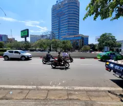 Bán nhà mặt phố Lê Duẩn giáp công viên gàn trường đại học, bệnh viện giá đầu tư