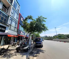 Bán nhà mặt phố Lê Duẩn giáp công viên gàn trường đại học, bệnh viện giá đầu tư